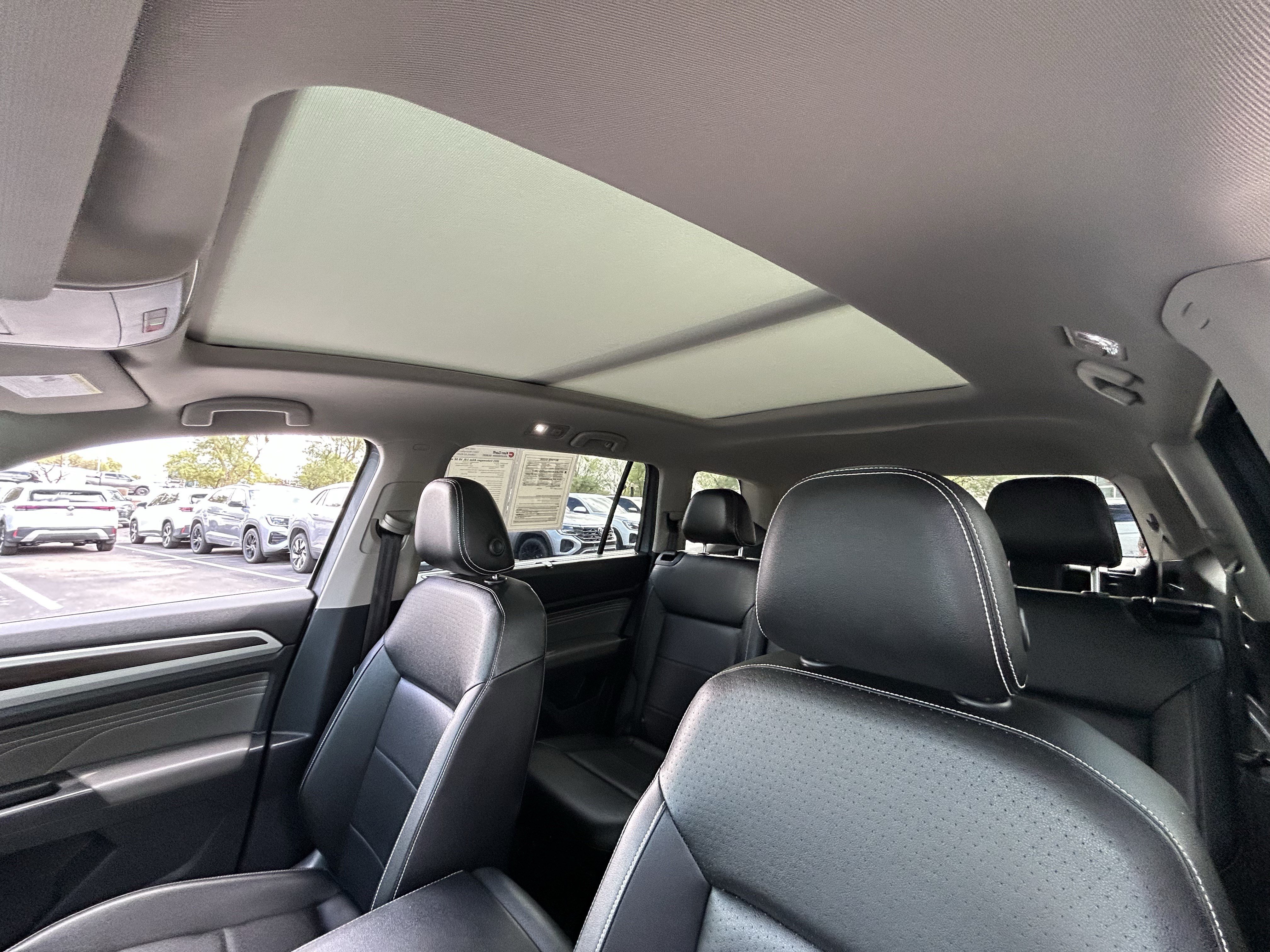 Used 2023 Volkswagen Atlas SE w/ Panoramic Sunroof Package AWD/4WD image 20