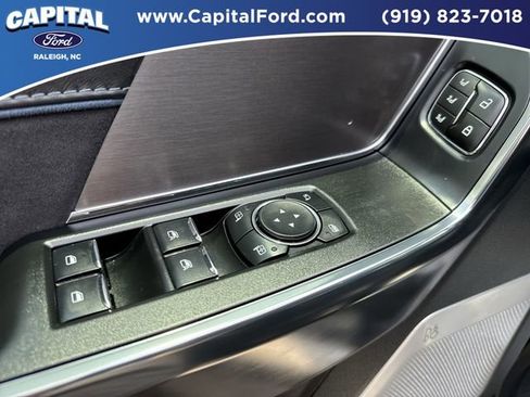 Certified 2025 Ford F150 Platinum w/ Equipment Group 702A High AWD/4WD image 21