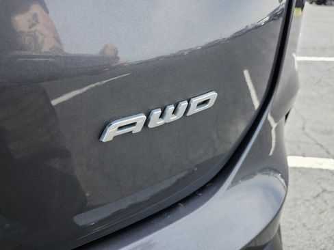 Used 2022 Ford Edge Titanium AWD/4WD image 22
