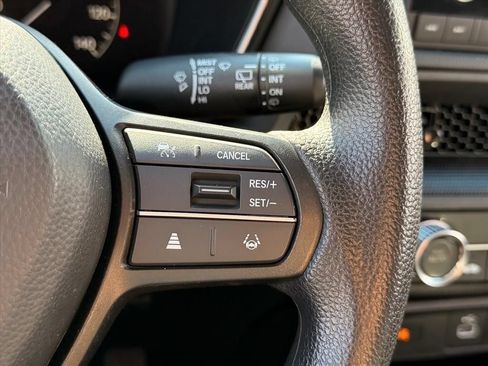 Used 2024 Honda CR-V LX image 19