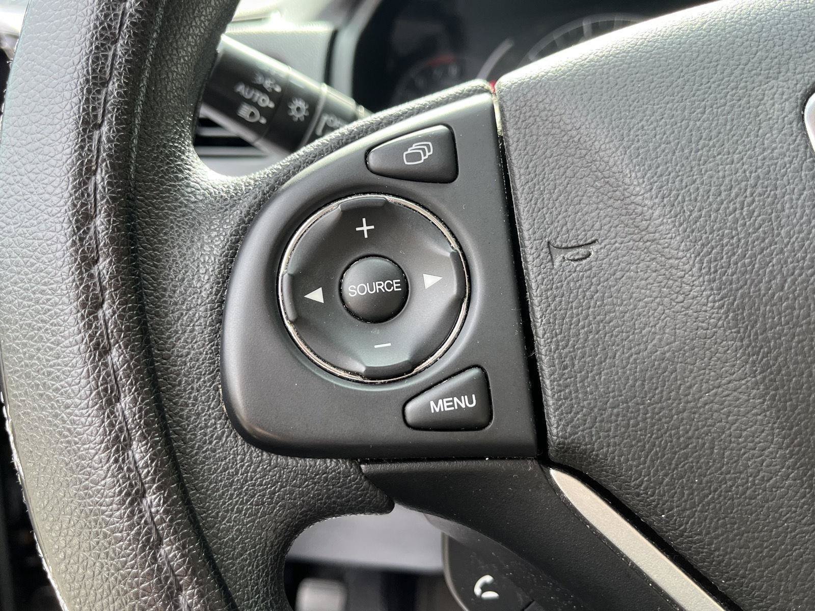 Used 2015 Honda CR-V EX image 28