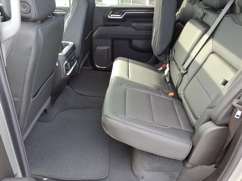 New 2026 GMC Sierra 2500 Denali w/ Denali Reserve Package image 9