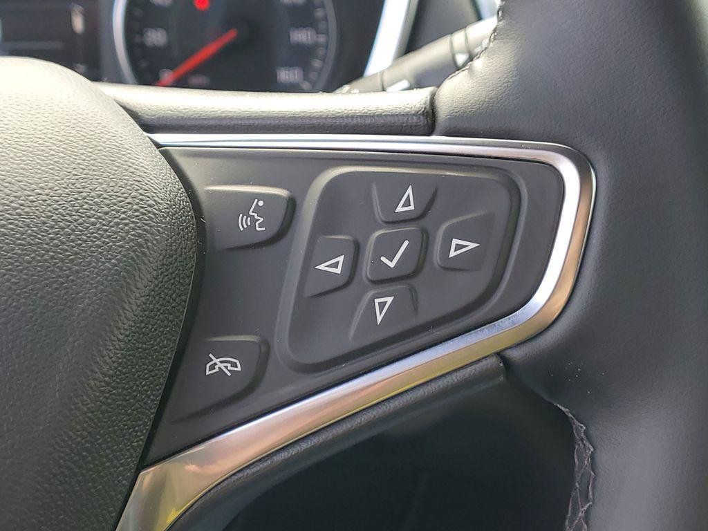 Used 2024 Chevrolet Equinox LT w/ LPO, Floor Liner Package FWD image 10