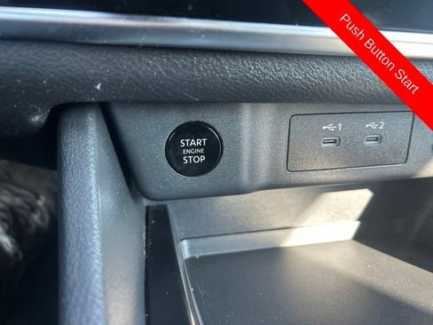 Used 2024 Nissan Rogue S AWD/4WD image 39