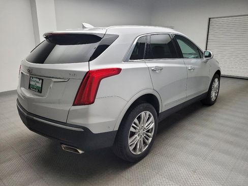 Used 2017 Cadillac XT5 Premium Luxury w/ Driver Assist Package FWD image 9