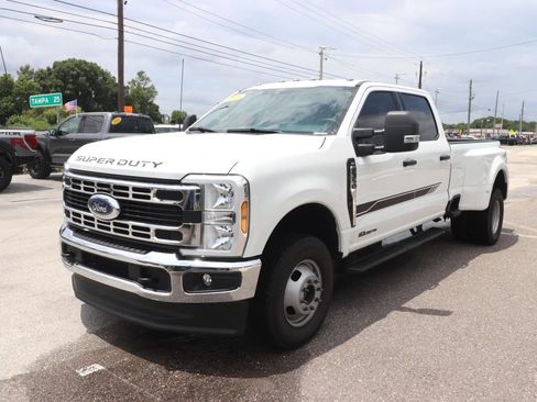 Certified 2025 Ford F350 XLT AWD/4WD image 5