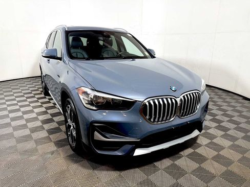 Used 2021 BMW X1 xDrive28i w/ Convenience Package AWD/4WD image 2