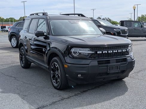 Certified 2025 Ford Bronco Sport Outer Banks w/ Outer Banks Tech Package+ image 1