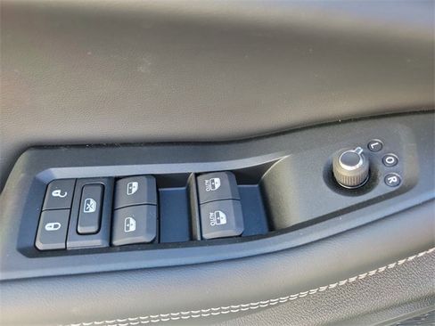 New 2025 Jeep Grand Cherokee L Limited image 20