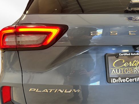Used 2024 Ford Escape Platinum AWD/4WD image 50