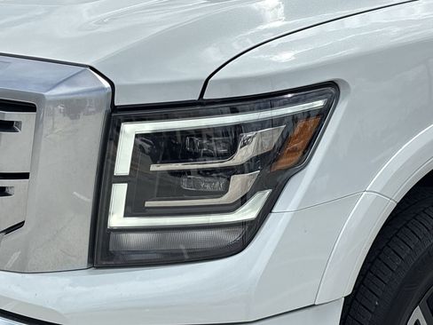 Used 2023 Nissan Titan Platinum Reserve w/ Off Road Protection Package AWD/4WD image 6