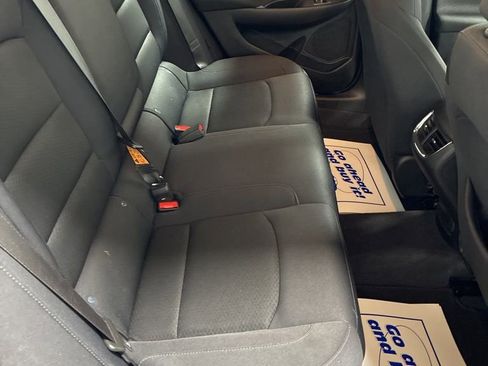 Used 2025 Chevrolet Malibu LT image 22