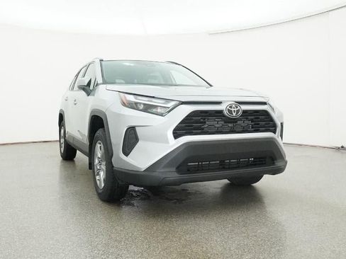New 2025 Toyota RAV4 XLE image 30