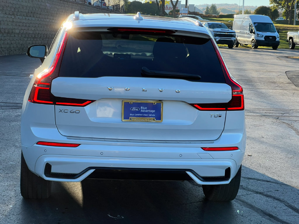 Used 2026 Volvo XC60 T8 Plus w/ Climate Package PRO AWD/4WD image 43