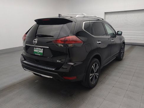 Used 2020 Nissan Rogue SV w/ Premium Package FWD image 9