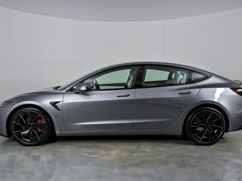 Used 2025 Tesla Model 3 Performance image 8