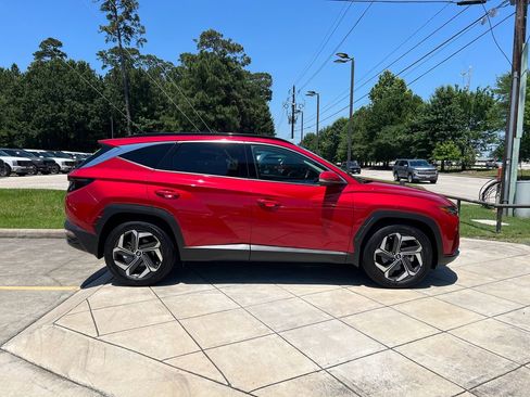 Used 2022 Hyundai Tucson Limited w/ Winter Package FWD image 4