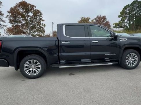 New 2026 GMC Sierra 1500 Denali w/ Technology Package image 9
