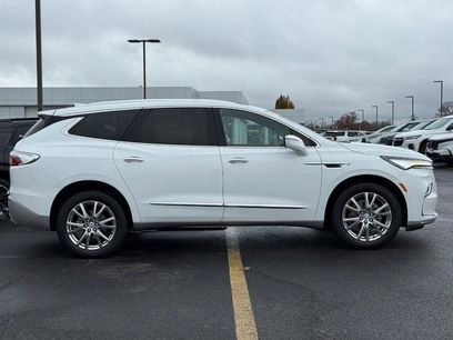 Used 2023 Buick Enclave Essence w/ Experience Buick Package