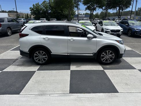 Used 2022 Honda CR-V Touring image 3