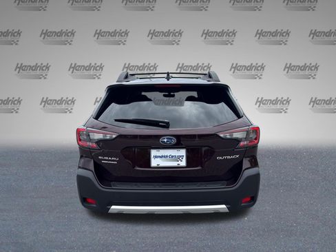 Used 2025 Subaru Outback Limited AWD/4WD image 8