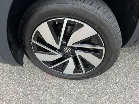 Used 2025 Volkswagen Atlas SE FWD image 7