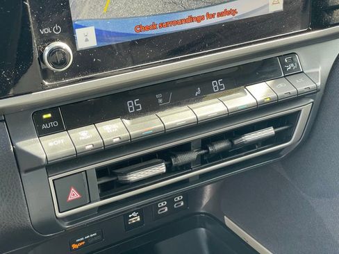 Used 2025 Toyota Camry LE image 20