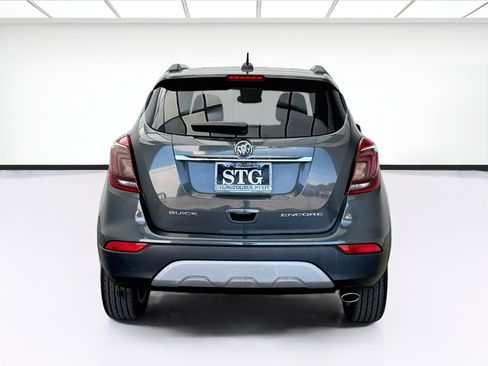 Used 2018 Buick Encore Preferred FWD image 5