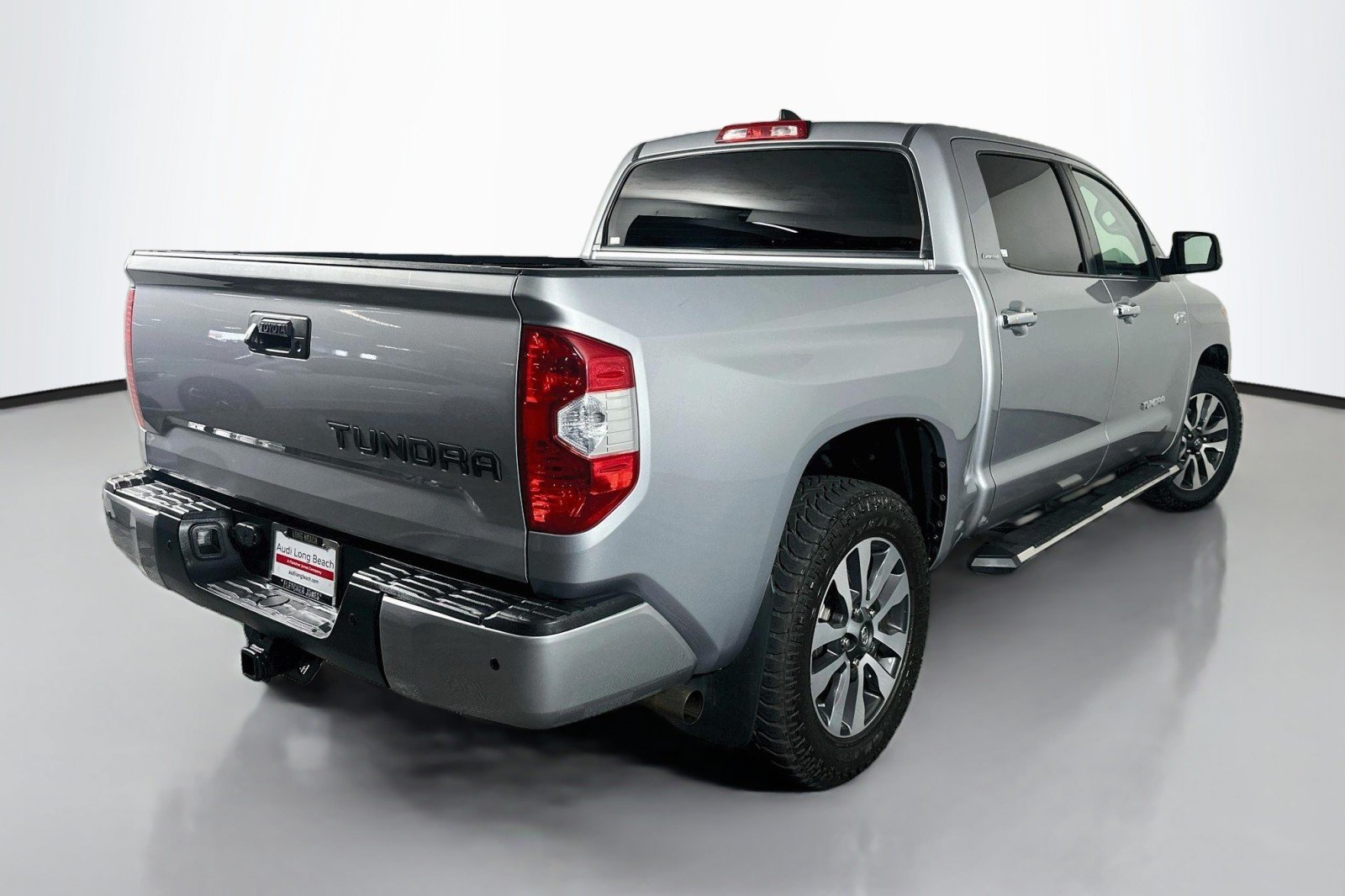 Used 2021 Toyota Tundra Limited w/ Limited Premium Package RWD image 13