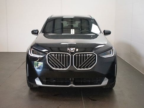 Certified 2026 BMW X3 xDrive30i w/ Convenience Package AWD/4WD image 2
