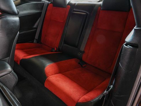Used 2022 Dodge Challenger R/T Scat Pack RWD image 30