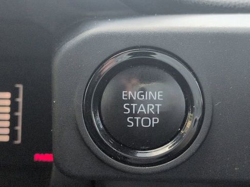 Certified 2024 Toyota Tacoma SR5 AWD/4WD image 26