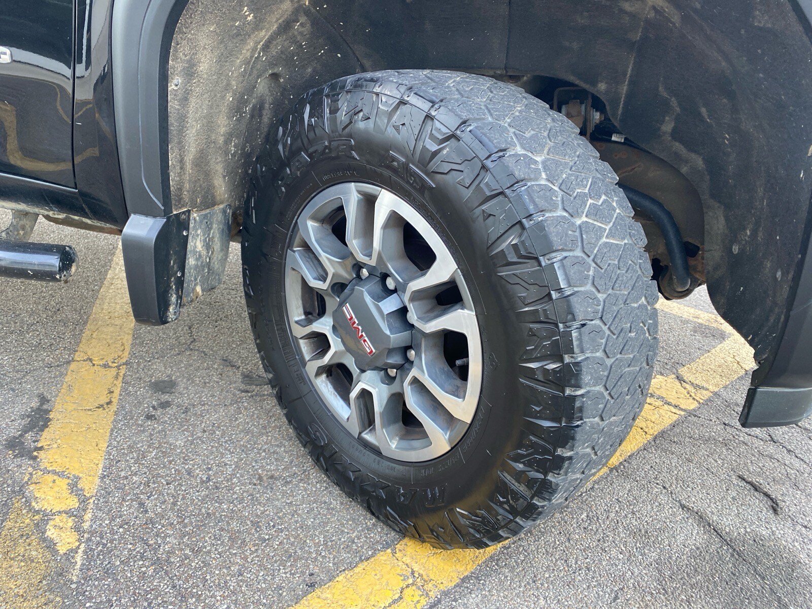 Used 2024 GMC Sierra 2500 SLE AWD/4WD image 28