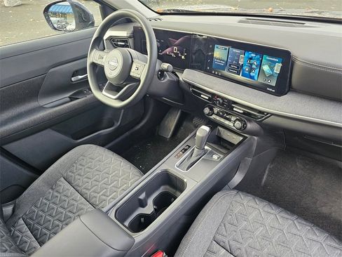 New 2026 Nissan Kicks SV w/ SV Premium Package image 30