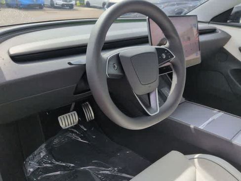 Used 2026 Tesla Model 3 Performance AWD/4WD image 10