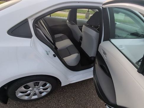 Used 2026 Toyota Corolla LE FWD image 4