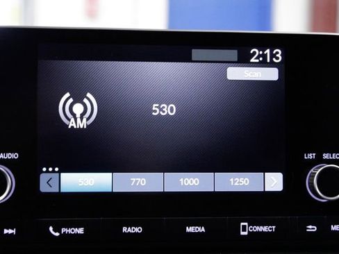 Certified 2024 Honda HR-V Sport image 32