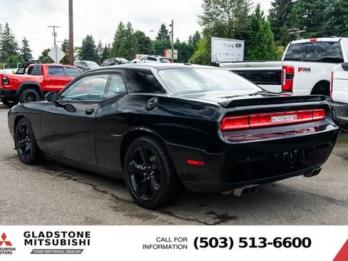 Used 2013 Dodge Challenger R/T Plus RWD image 5