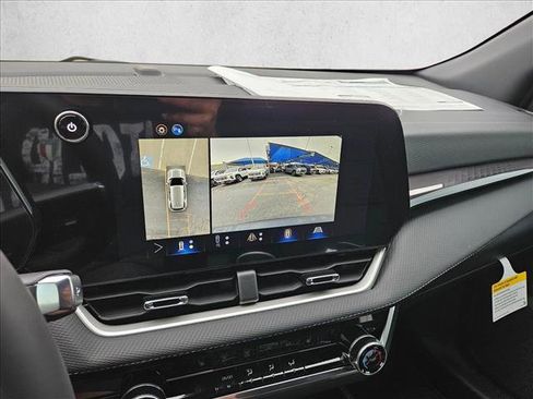 New 2026 Chevrolet Equinox LT w/ Safety and Technology Package image 15