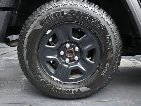 Used 2021 Jeep Wrangler Unlimited Sport AWD/4WD image 10