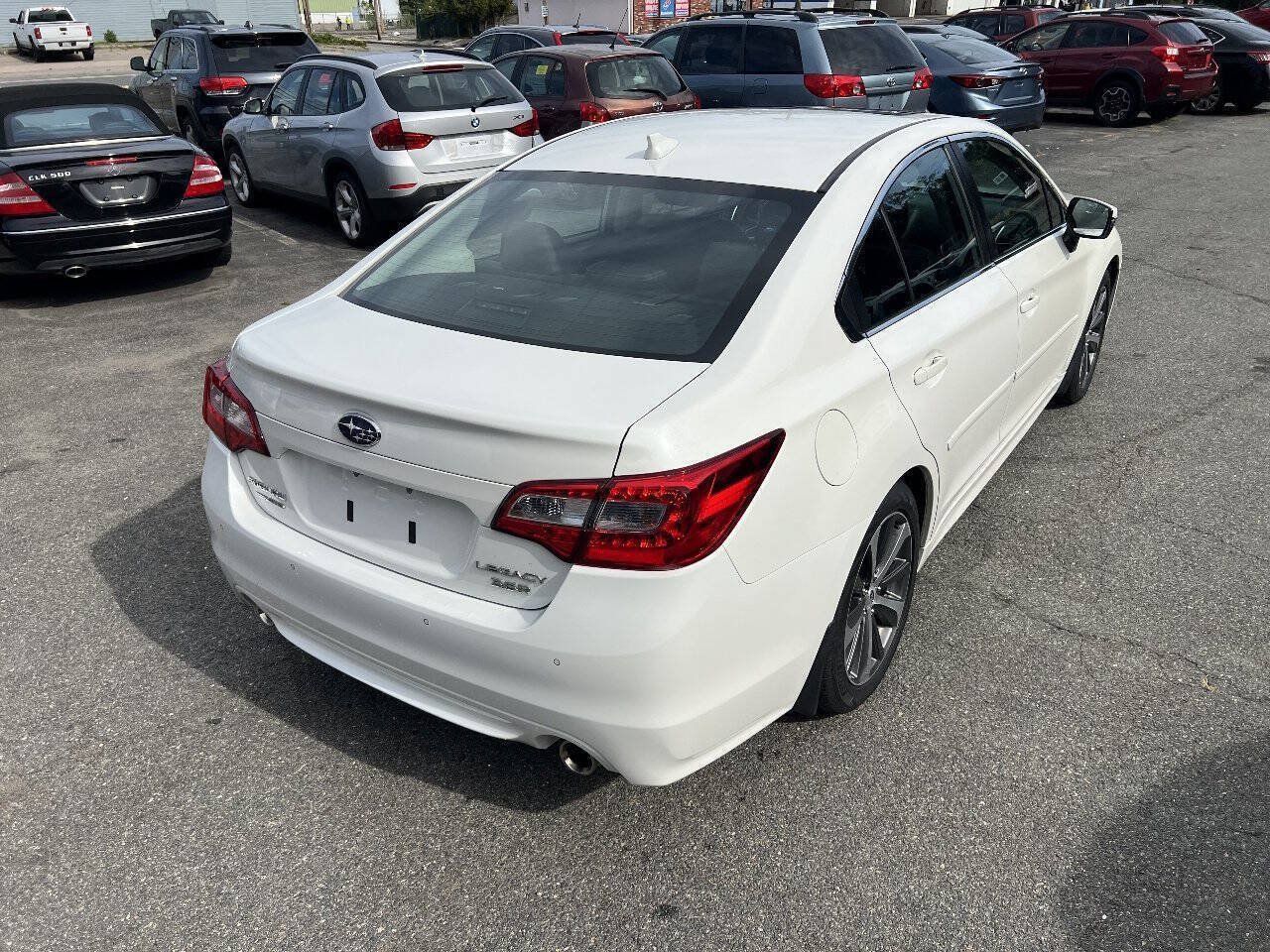 Used 2017 Subaru Legacy 3.6R Limited AWD/4WD image 11