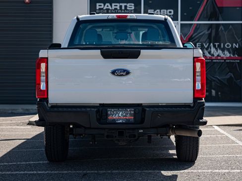 Used 2025 Ford F250 XL w/ FX4 Off-Road Package AWD/4WD image 4