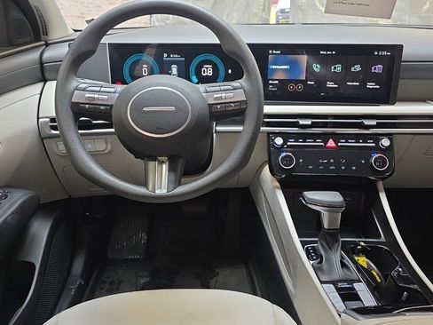 Certified 2025 Hyundai Tucson SEL image 14