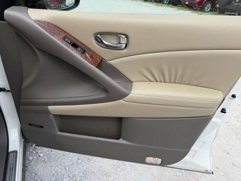 Used 2010 Nissan Murano LE w/ Navigation Pkg AWD/4WD image 20