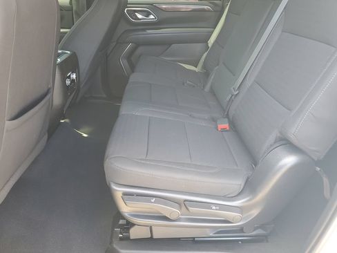 Used 2023 GMC Yukon XL SLE RWD image 21