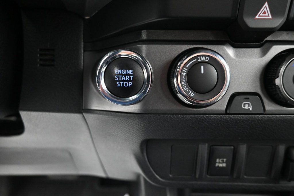 Used 2021 Toyota Tacoma TRD Off-Road AWD/4WD image 24