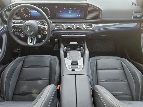 New 2026 Mercedes-Benz GLS 63 AMG 4MATIC image 26