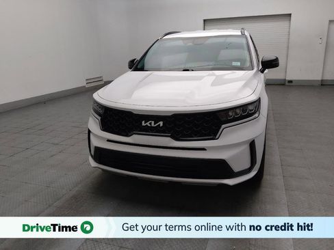 Used 2023 Kia Sorento S FWD image 1