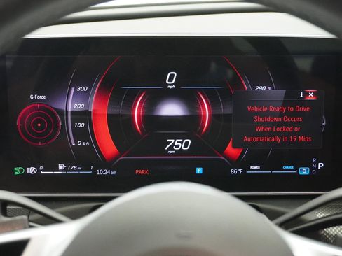 Used 2025 Mercedes-Benz C 300 Sedan image 24