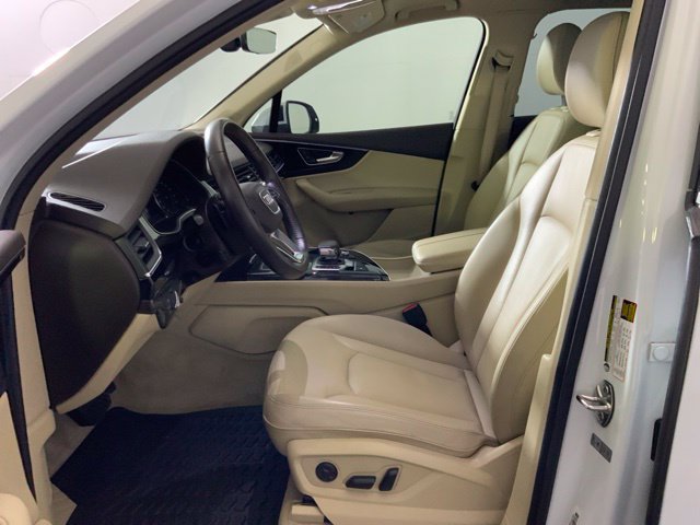 Used 2018 Audi Q7 3.0T Premium Plus w/ Premium Plus Package AWD/4WD image 28